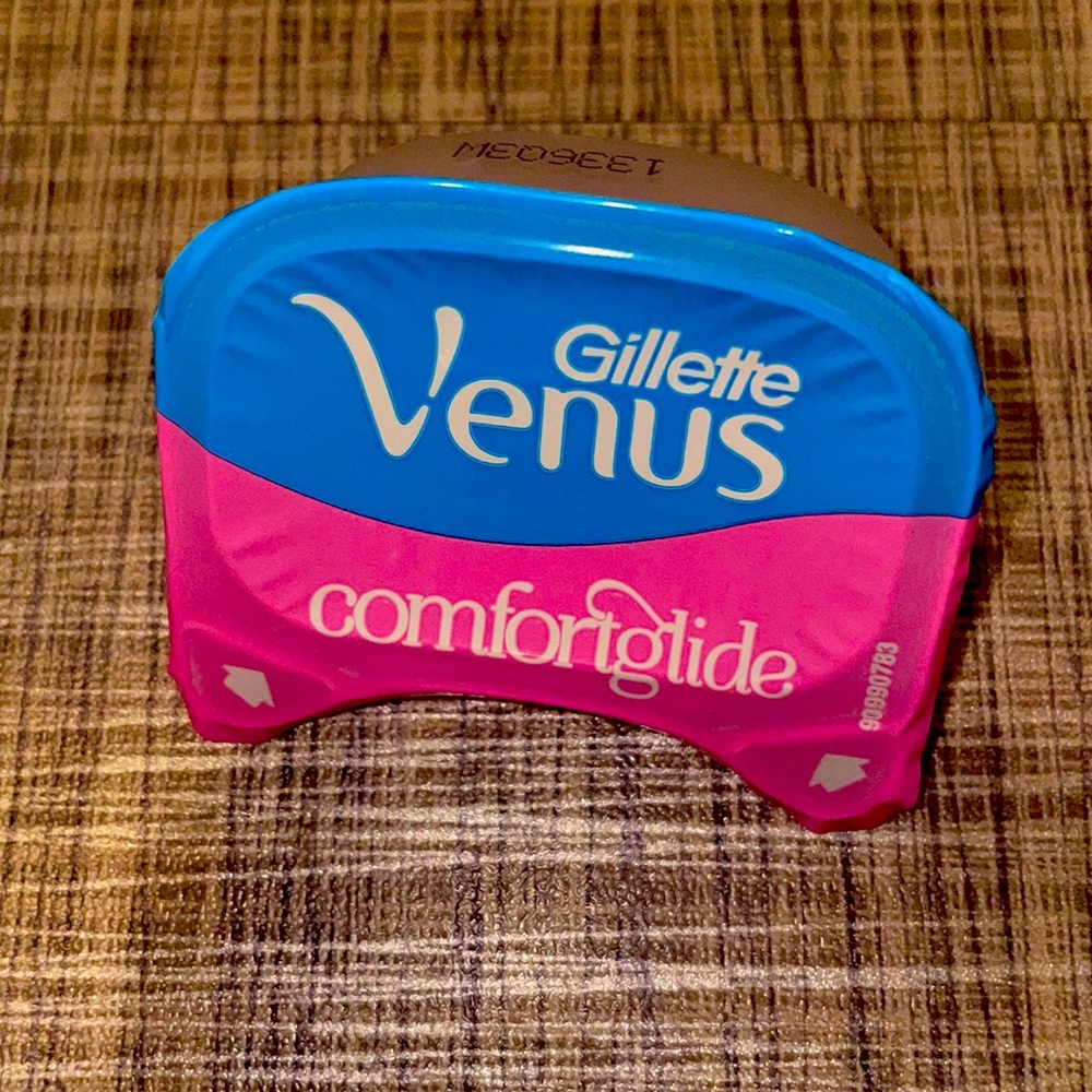 Gillette. Venus.